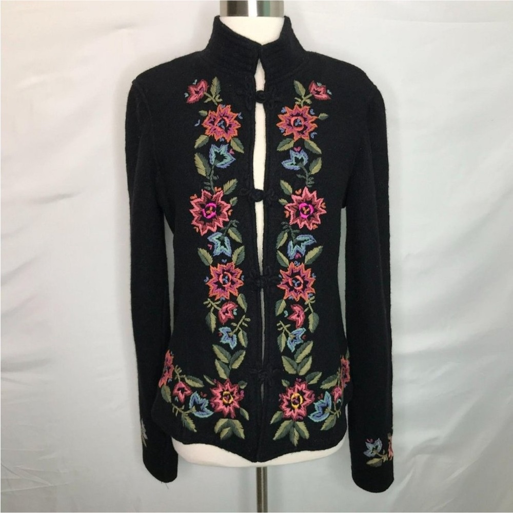 Sleeping on Snow Embroidered Wool Floral Jacket M